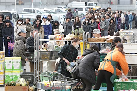 さらに　続く　地震の影響！